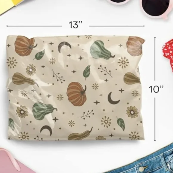 Pack of 20 poly mailers - Picture 2 of 2